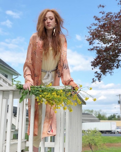 Vintage 1940s Silk Floral Large Square Scarf Wrap Blue Gray Lace Detail AS IS - Picture 11 of 12